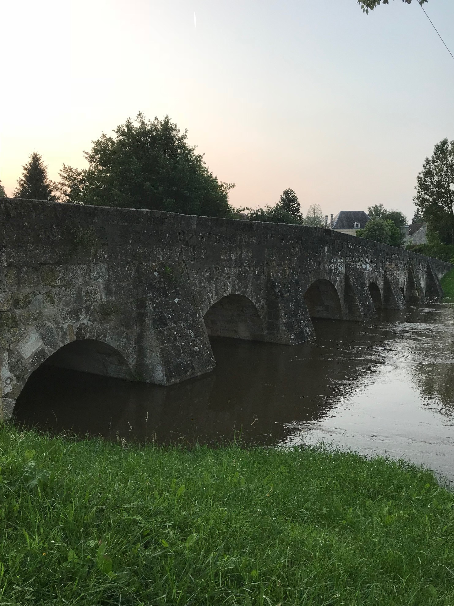 2018061402 JUISNE BIS
