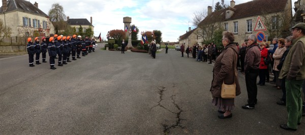 ceremonie_grand_angle_600_x_267_mauves.jpg
