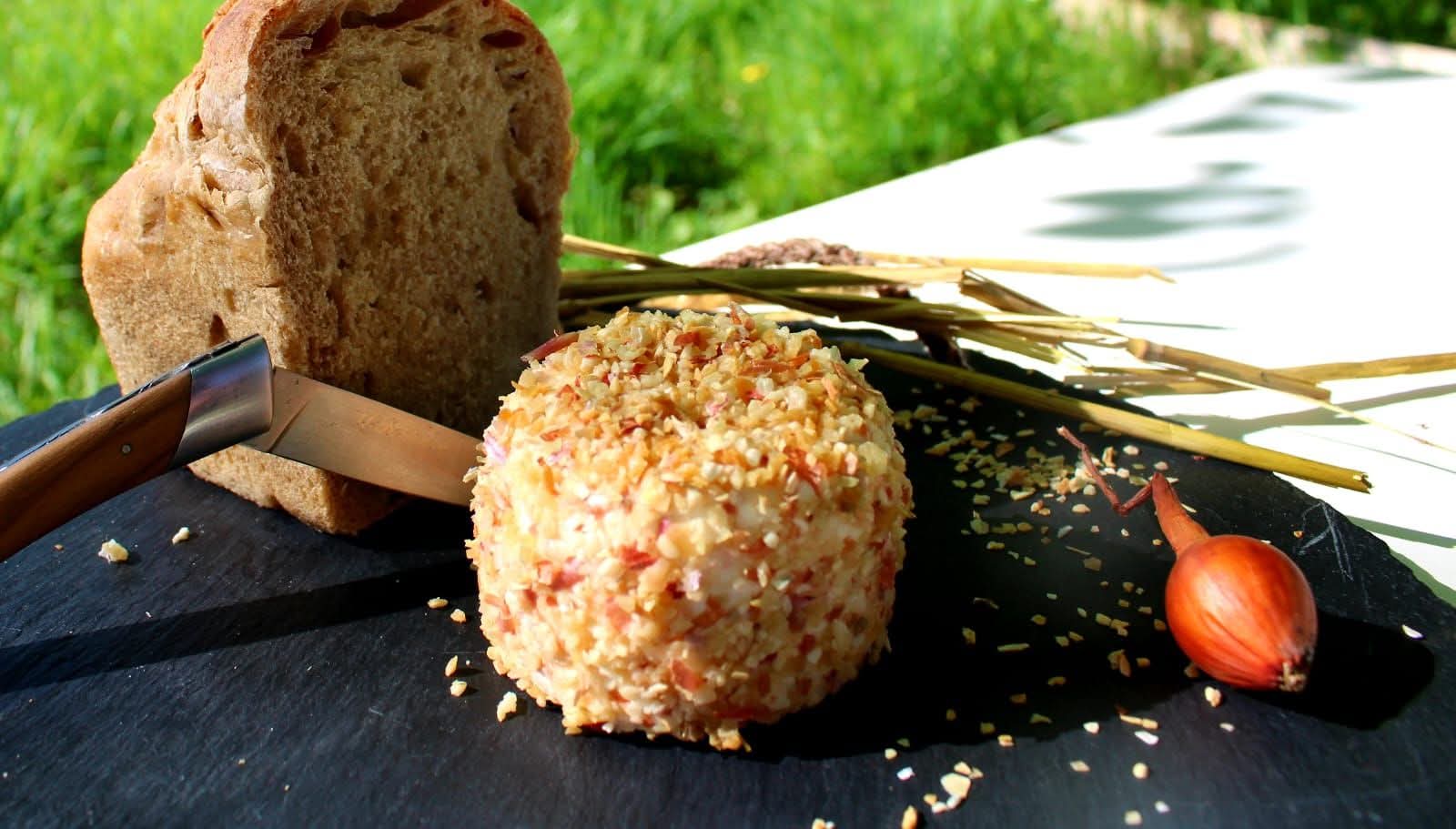 Fromage à l'échalotte par la Ferme des Cabrioles