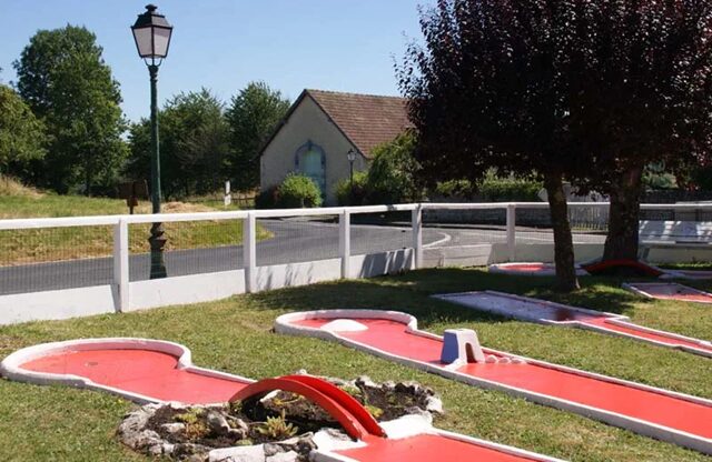 Minigolf Mauves-sur-Huisne