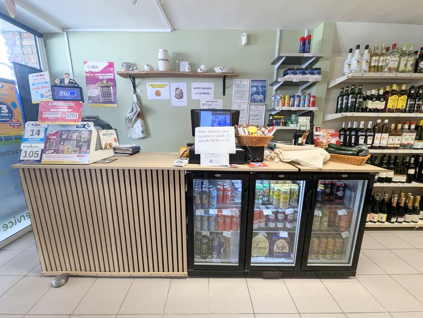 Caisse proxi Mauves-sur-Huisne